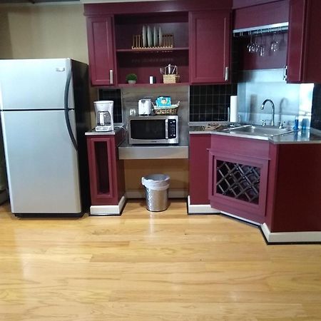 Southern Comfort Suites Mayfield Экстерьер фото